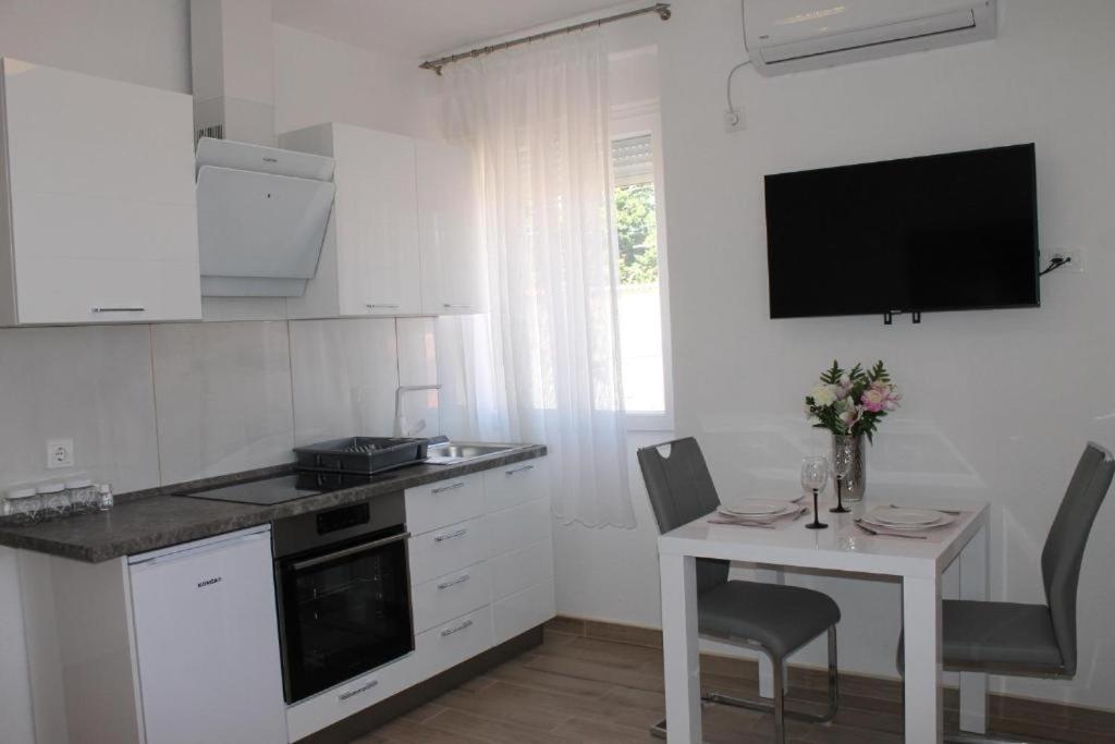 Jeta 2 Studio & Rooms Zadar Exterior foto